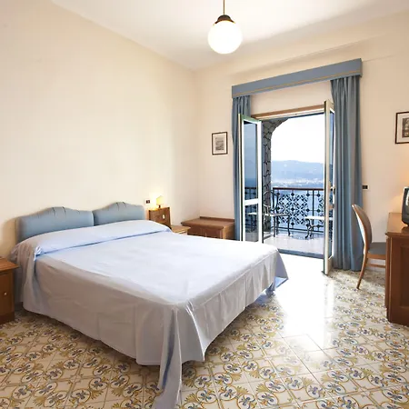 Hotel Mega Mare Vico Equense