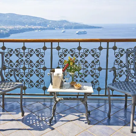 Mega Mare Hotel Vico Equense