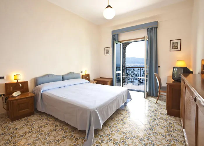 Hotell Mega Mare Vico Equense